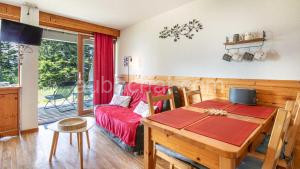 V du Bachat Arolles A03 - Appt 6 pers à Chamrousse