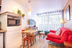 Photo de l'Appartements Le Bleuet - Vue montagne pistes accessibles à pied à Chamrousse