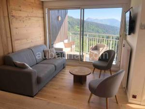 3 pièces, 6 personnes à Chamrousse