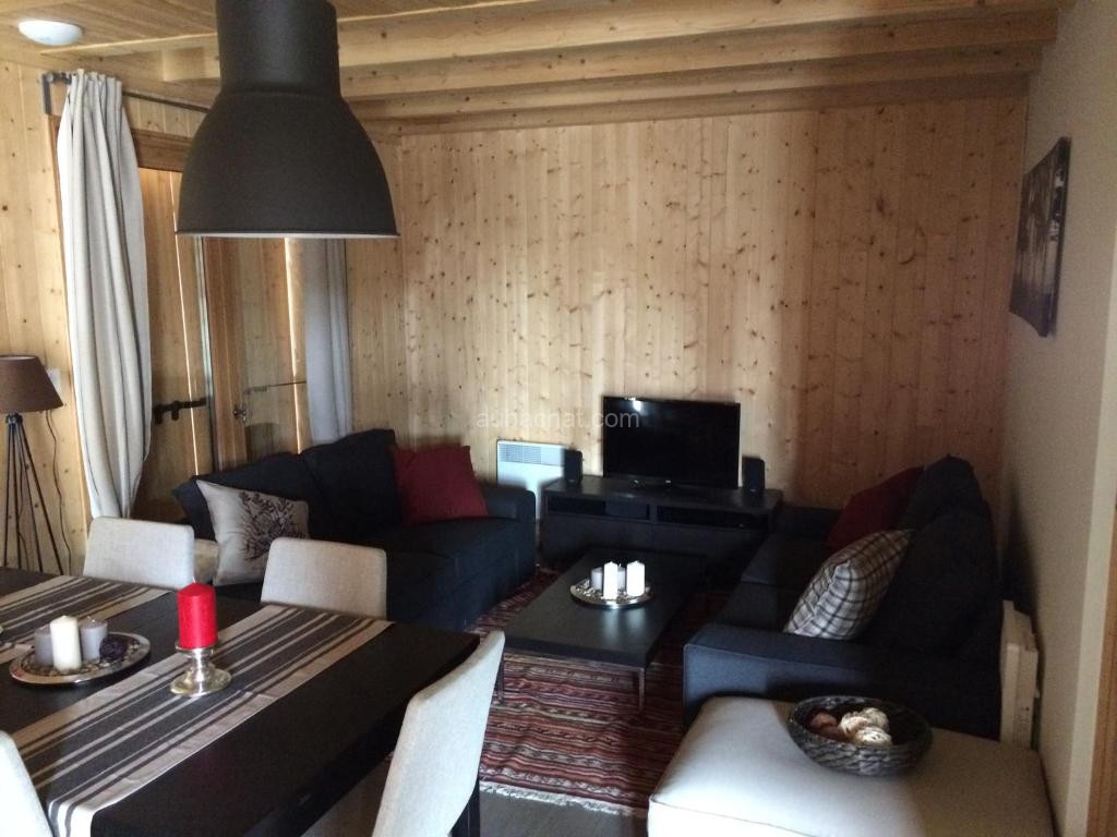 photo de Splendid Chalet in Chamrousse with TV, cleaning included